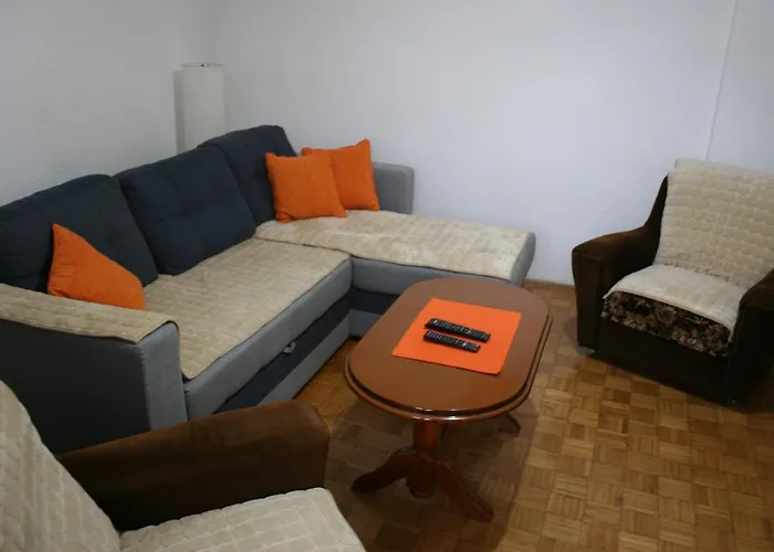 公寓 Kneginja Trstenik